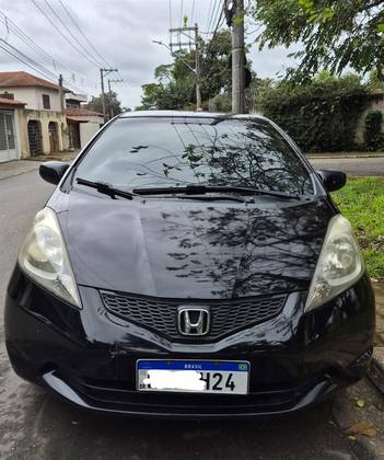 HONDA FIT 1.4 LX 16V FLEX 4P MANUAL HONDA FIT 1.4 LX 16V FLEX 4P MANUAL